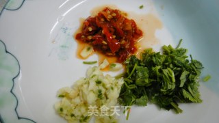 酸甜花生米的做法步骤：2