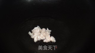 莴笋炒肉片的做法步骤：2
