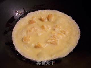 橙蛋饼的做法步骤：2