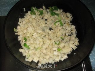 清炒藕丁的做法步骤：2