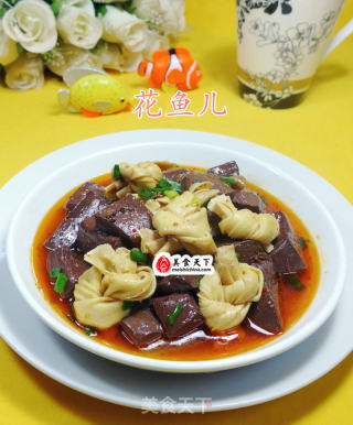 牛肉酱千张结煮鹅血的做法