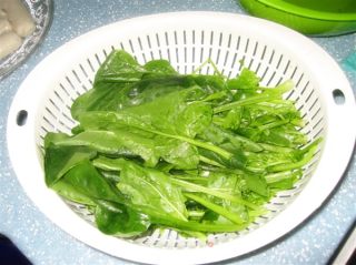 凉拌菠菜的做法步骤：2