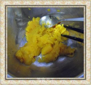 油炸南瓜饼、玫瑰糯米丸的做法步骤：3