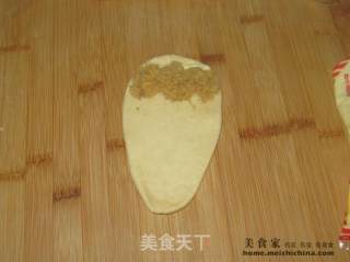 肉松面包卷的做法步骤：3
