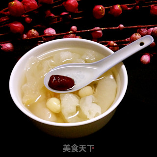 银耳雪梨糖水的做法
