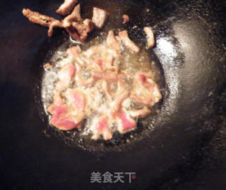 里脊肉饼的做法步骤：2