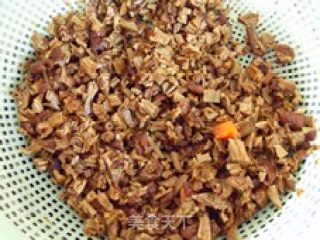 茶树菇鲜肉包的做法步骤：3
