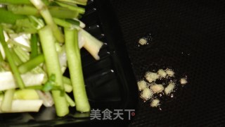 水芹炒香干的做法步骤：3