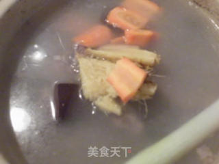 清炖羊肉汤的做法步骤：2