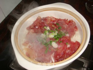 腊味煲仔饭的做法步骤：2