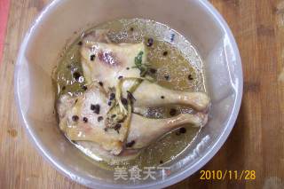 【微波烹饪精典】---《十分好吃盐水鸭》的做法步骤：8