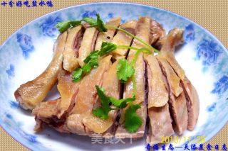 【微波烹饪精典】---《十分好吃盐水鸭》的做法步骤：8