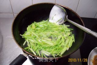 蚝油牛肉炒芹菜的做法步骤：8