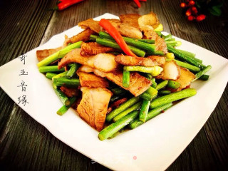 蒜薹回锅肉的做法