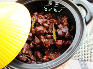 红烧羊肉煲的做法