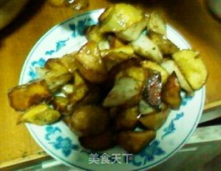 拔丝地瓜、山药的做法步骤：2