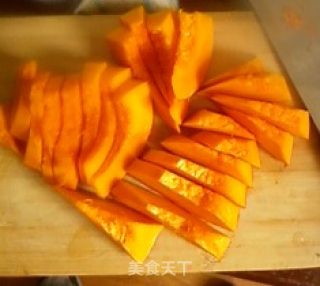 清蒸南瓜~的做法步骤：2