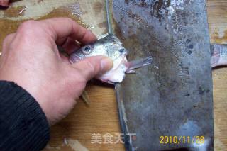 【鲈鱼精典吃法】---《酱爆大葱鲈鱼片》河鲜餐的做法步骤：13