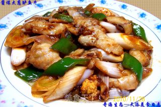 【鲈鱼精典吃法】---《酱爆大葱鲈鱼片》河鲜餐的做法步骤：13