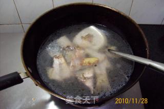 【鲈鱼精典吃法】---《酱爆大葱鲈鱼片》河鲜餐的做法步骤：13