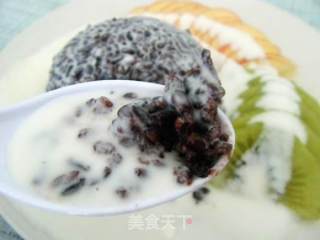 酸奶黑米水果饭的做法步骤：2