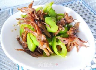 辣炒鱿鱼须的做法