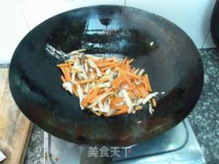 炒粉干的做法步骤：3