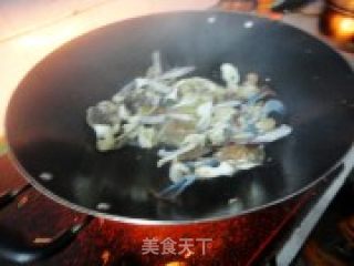 海鲜餐--蚝油姜葱炒蟹的做法步骤：3