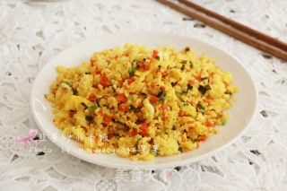 韭菜炒小米饭的做法
