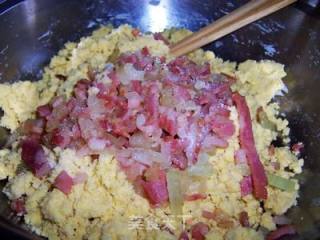 粗粮细作贴饼子的做法步骤：4
