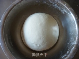 葱香十足--老北京葱油饼的做法步骤：3