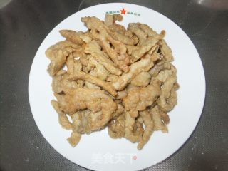 炸里脊的做法步骤：2