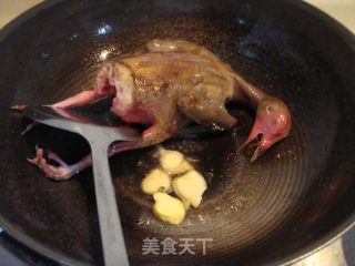 三杯乳鸽彩蔬饭的做法步骤：3