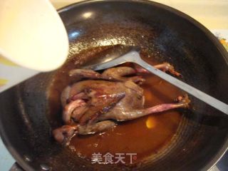 三杯乳鸽彩蔬饭的做法步骤：3