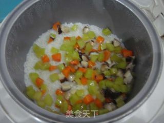 三杯乳鸽彩蔬饭的做法步骤：3