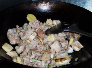 红烧牛肉的做法步骤：3