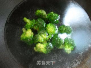 花生芝香拌面的做法步骤：2