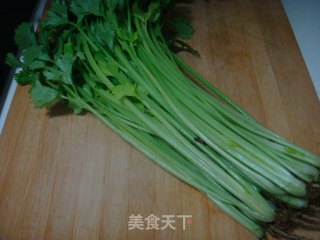 煎饺水饺的做法步骤：2