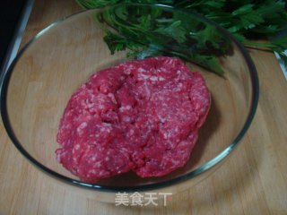 煎饺水饺的做法步骤：2