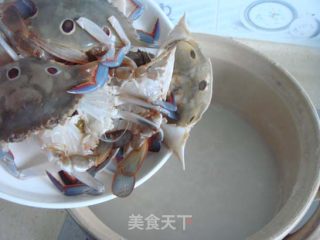 清甜三眼蟹粥的做法步骤：3