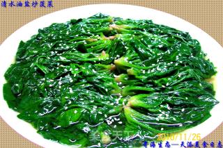 清水油盐炒菠菜的做法步骤：7
