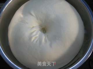 黑椒猪肉堡的做法步骤：2