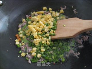五色炒花饭的做法步骤：7