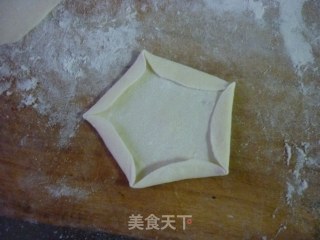 梅花饺子的做法步骤：4
