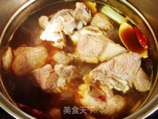 香卤蹄膀的做法步骤：5