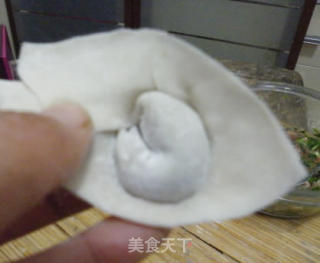 三鲜馄饨的做法步骤：6
