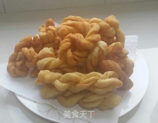 酥软麻花的做法
