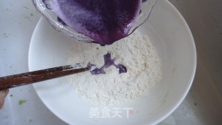 绚丽多姿的酸菜饺子的做法步骤：7