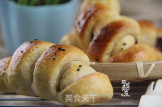 红豆面包卷的做法