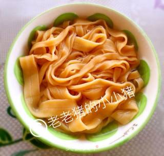 果语美食：胡萝卜面的做法